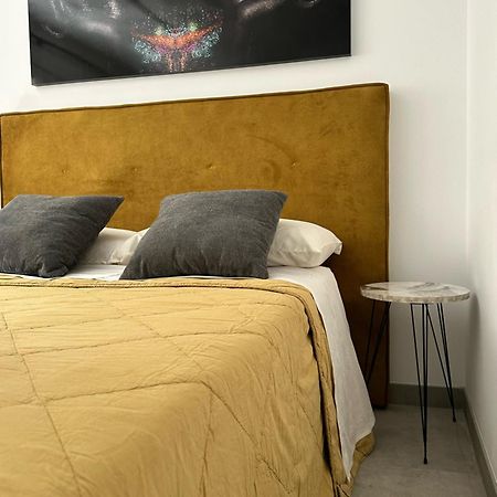 Loft Alexa Apartment อาลิกันเต ภายนอก รูปภาพ